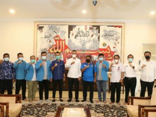 Wakil Gubernur Sumatera Utara (Sumut) Musa Rajekshah alias mendukung KNPI bersatu agar soliditas pemuda mempunyai dampak positif di Sumut. Ijeck minta KNPI jadi pelopor pemberantasan narkoba.
