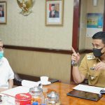 Pemko Medan duduk bersama dengan Balai Wilayah Sungai (BWS) Sumatera II bahas penangan banjir di sejumlah titik di Kota Medan di Ruang Khusus Walikota Medan, Senin(17/5/2021).