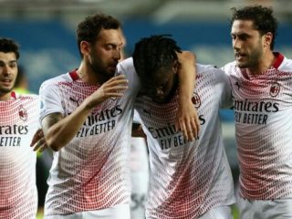 AC Milan akhirnya menyudahi kegagalan mereka tampi di Liga Champions. Milan terakhir kali main di Liga Champions musim 2013/2014 atau tujuh tahun lalu.