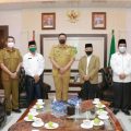 Rektor UINSU Prof Dr Syahrin Harahap, MA bertemu Walikota Medan Muhammad Bobby Afif Nasution di Kantor Walikota Medan, Selasa (8/6/2021).