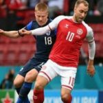 Pertandingan Denmark melawan Finlandia penyisihan Grup B di Stadion Parken , Sabtu (12/6/2021) terpaksa ditangguhkan di menit 42
