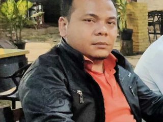 Ketua Persatuan Wartawan Indonesia (PWI) Kabupaten Mandailing Natal (Madina) Muhammad Ridwan Lubis mengecam aksi premanisme dan tindakan kriminal yang dialami Sabarsyah (65), orang tua dari Sofian wartawan dari media Metro24.