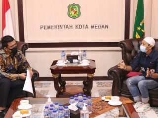 Walikota Medan, Muhammad Bobby Afif Nasution mendukung upaya Perkumpulan Pemuda Pemudi Kampung Sejahtera (P3KS) membenahi Kampung Sejahtera