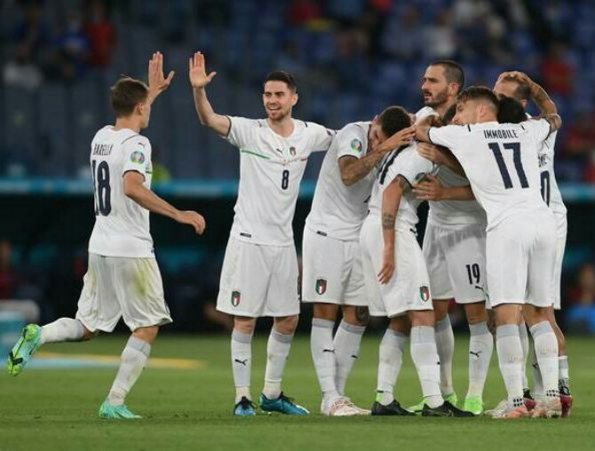 Stadion Olimpico akan menjadi saksi permainan Italia meraih hasil positif di pentas Euro 2020. Kali ini anak asuh Roberto Mancini akan meladeni permainan Timnas Swiss, Kamis dini hari (17/6/2021).