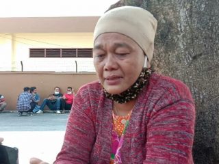 Kakak korban, Farida Isnara Harahap