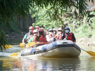 Walikota Medan, Muhammad Bobby Afif Nasution menegaskan, Pemko Medan tidak bisa sendiri dalam menjaga sungai yang ada di Kota Medan