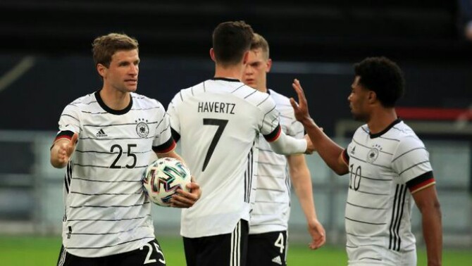 Kemenangan telak 4-2 diraih tim Jerman atas Portugal di pertandingan penyisihan Grup F Euro 2020 yang berlangsung di Allianz Arena, Sabtu (19/6/2021) membuat persaingan semakin ketat.