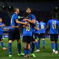 Skuad Italia merayakan kemenangan di pertandingan sebelumnya. Italia akan memainkan laga terakhir melawan Wales di Stadion Olimpico Roma, Minggu (20/6/2021). Hasil pertandingan tidak mempengaruhi langkah Italia ke babak selanjutnya.