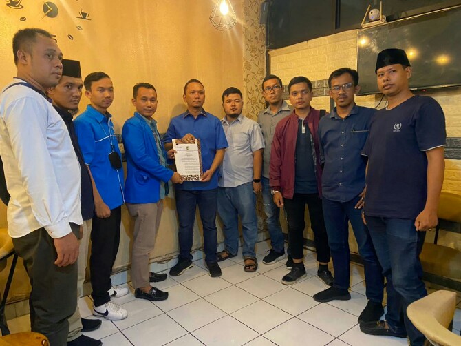 Ketua  Dewan Pengurus Daerah Komite Nasional Pemuda Indonesia Provinsi Sumatera Utara (DPD KNPI SUMUT) Samsir Pohah telah mengesahkan susunan pengurus DPD KNPI Kota Binjai periode 2021-2024