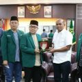 Ketua Pimpinan Daerah Al Jam'iyatul Washliyah Kota A. Hafiz Harahap menegaskan untuk membangun penegakan hukum yang kuat, harus ada sinergitas antara aparat penegak hukum dengan masyarakat.