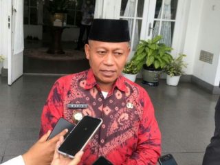 Pelaksana tugas (Plt) Walikota Tanjungbalai Waris Thalib