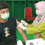 Sebanyak 169 atlet Kota Medan dari 43 cabang olahraga dan 40 orang pelatih mengikuti vaksinasi di Stadion Teladan, Kamis (8/7/2021)