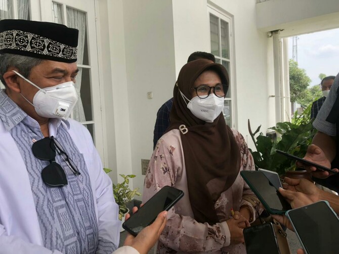 Wakil Wali Kota Siantar terpilih Susanti Dewayani menemui Gubernur Sumut Edy Rahmayadi, di rumah dinas Gubernur Jalan Jenderal Sudirman Medan, Kamis (8/7/21).