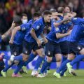 Timnas Italia akhirnya menjadi raja baru di benua biru, eropa setelah di partai final mengalahkan Timnas Inggris melalui drama adu pinalti dengan skor 4-3 (1-1) di Stadion Wembley, Senin dinihari (12/7/2021).