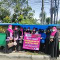 Ikatan Pengusaha Muslimah Indonesia (IPEMI) Sumatera Utara (Sumut) melakukan aksi peduli Pedagang Kaki Lima (PKL), Kamis (29/7/2021)
