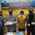 Kepolisian Sektor Medan Kota akhirnya berhasil mengamankan MRS alias Reza, yang meludahi petugas PLN saat ditagih tunggakan listriknya.