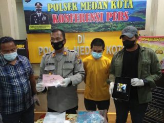 Kepolisian Sektor Medan Kota akhirnya berhasil mengamankan MRS alias Reza, yang meludahi petugas PLN saat ditagih tunggakan listriknya.
