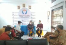Sejumlah warga peserta transmigrasi di Desa Rianiate I, Kecamatan Batang Toru, Kabupaten Tapanuli Selatan (Tapsel) mengadu ke Ombudsman RI Perwakilan Sumut lantaran lahan mereka dicaplok.