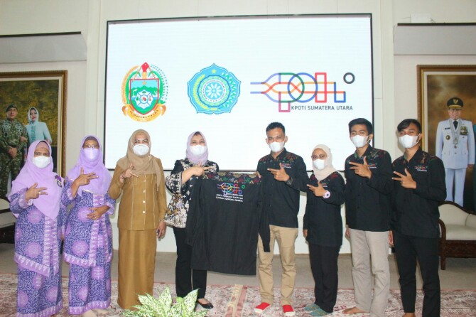 Pengurus provinsi (pengprov) Komite Permainan Rakyat dan Olahraga Tradisional Indonesia (KPOTI) Sumatera Utara, melakukan audiensi dengan Ketua TP PKK Sumut, Nawal Lubis.