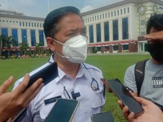 Kepala Dinas Kesehatan Sumut Aris Yudhariansyah