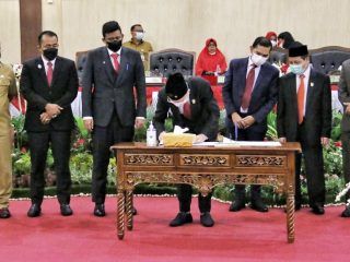 Pemko Medan bersama DPRD Medan menyepakati Kebijakan Umum APBD serta Prioritas dan Plafom Anggaran Sementara APBD Tahun Anggaran 2022 (KUA-PPAS R.APBD 2022).