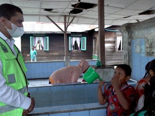 PDAM Tirtanadi Sumatra Utara didampingi PDAM Tirta Wampu mewujudkan impian warga Desa Perlis Kecamatan Brandan Barat, Kabupaten Langkat, untuk mendapatkan air bersih kembali.