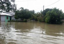 Curah hujan yang sedang hingga tinggi sejak 15 Agustus sampai 17 Agustus 2021 mengakibatkan ribuan rumah warga di Kabupaten Batubara terendam banjir.