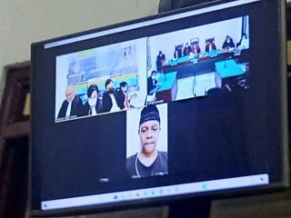 Pemilik akun Facebook bernama Imam Kurniawan (21), warga Jalan Marelan IX Kelurahan Tanah Enam Ratus Kecamatan Medan Marelan, dituntut 1 tahun penjara karena berkomentar tak senonoh terkait insiden tenggelamnya kapal selam KRI Nanggala-402.