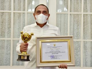 Gubernur Sumut Edy Rahmayadi menerima penghargaan Anugerah Parahita Ekapraya 2020 dalam kategori utama dari Kementerian Pemberdayaan Perempuan dan Perlindungan Anak RI. Penghargaan ini diberikan keberhasilan mewujudkan kesetaraan dan keadilan gender melalui strategi pengarusutamaan gender (PUG).