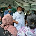Pemkab Langkat terus melakukan vaksinasi masal untuk masyarakat umum. Kali ini bertempat di Jambur Bre Lalana, Desa Namuukur Kecamatan Sei Bingai, Langkat, Jum'at (1/10/ 2021).