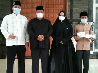 Raih Prestasi di Tingkat STQH, Bupati Berikan Tali Asih Kepada Dua Putra Terbaik Langkat