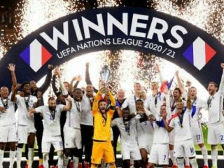 Perancis keluar sebagai UEFA Nations League 2022-2021 setelah mengalahkan Spanyol 2-1 pada pertandingan final lewat comeback Benzema dan Mbappe.