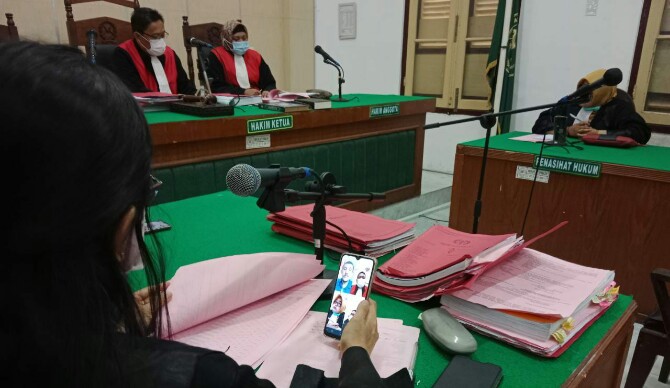Jaksa Penuntut Umum (JPU) menuntut terdakwa Hamidi MY alias Mauktar Bin M Yacob (46) warga Kecamatan Medan Sunggal dengan tuntutan hukuman mati.