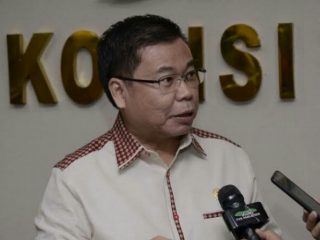 Anggota Komisi X DPR RI Sofyan Tan memuji keberanian Rektor USU Dr Muryanto Amin yang mengambil langkah pemberantasan narkoba di lingkungan kampus