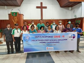 GKPI dan UEM menggelar pelatihan Home Gardening, meningkatkan ketahanan pangan di tengah pandemi Covid 19.(ist/kaldera)