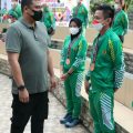 Walikota Medan, Bobby Nasution berikan penghargaan kepada para atlet dan pelatih asal kota Medan peraih prestasi di PON XX Papua, Minggu (24/10/2021).