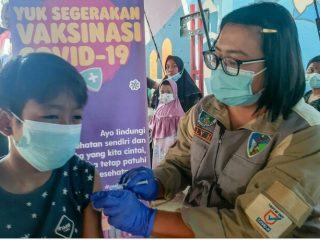 PT XL Axiata Tbk (XL Axiata) melalui brand AXIS terus mendukung upaya pemerintah melawan pandemi Covid-19 di Indonesia, khususnya untuk kalangan anak muda.