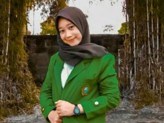 Nur Cahaya, Mahasiswi Semester VII Fakultas Ilmu Sosial (FIS) Universitas Islam Negeri Sumatera Utara (UIN Sumut)
