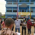 Proses sidang lapangan yang digelar oleh Majelis Hakim Pengadilan Negeri Binjai. Turut hadir Kuasa Hukum Penggugat, Kuasa Hukum Tergugat, pihak BPN Binjai selaku Turut Tergugat IV di halaman Kampus Perguruan Tinggi Budidaya Binjai, Jalan Gaharu No. 147 Binjai, Jumat (26/11).