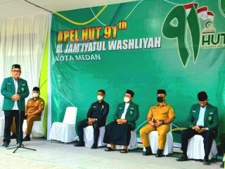 Ketua PD Al Washliyah Medan Abdul Hafiz Harahap, memberikan sambutan dalam apel peringatan HUT ke 91 Al Washliyah di Medan, 30 November 2021.(ist)