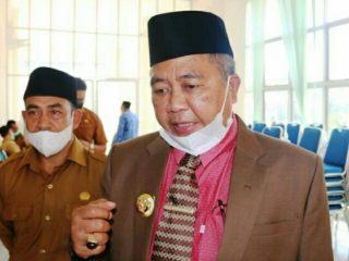 Bupati Aceh Barat Haji Ramli MS heran mengapa banyak aparatur sipil negara (ASN) perempuan di daerah itu yang menggugat cerai suaminya ke pengadilan melalui Mahkamah Syar’iyah.