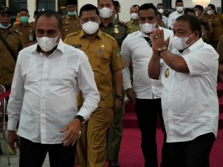 Gubsu, Edy Rahmayadi didampingi Bupati Langkat, Terbit Rencana PA saat melakukan kunker di Langkat, Selasa(30/11/2021)