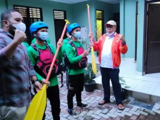 Pengprov Federasi Arung Jeram Indonesia (FAJI) Sumatera Utara melepas atletnya ke Kejurnas Arung Jeram R4 di Lampung. Kejuaraan ini juga menjadi sarana FAJI Sumut memetakan kekuatan atlet menghadapi PON 2024.
