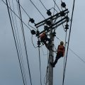Transisi energi jadi salah satu solusi mendorong pertumbuhan ekonomi berkualitas untuk mengendalikan impor bahan bakar minyak sekaligus membangun infrastruktur listrik rendah karbon.