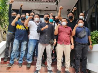 Calon Koordinator Wartawan Unit Pemko Medan, Syaifullah Devaza resmi mendaftarkan diri kepada Panitia Pemilihan Koordinator Wartawan Pemko Medan di Ruang Wartawan Kantor Walikota Medan, Rabu (15/12/2021).