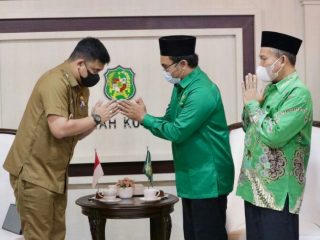 Walikota Medan, Bobby Afif Nasution mengajak Pengurus Cabang Nahdlatul Ulama (NU) Kota Medan berkolaborasi dalam menjalankan program-program Pemko Medan, termasuk pembangunan Islamic Center