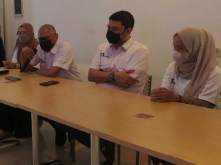 Sekelompok kaum milenial di Sumut sepakat membentuk The ETeam. Komunitas ini selanjutnya mendeklarasikan diri mendukung dan mendorong Erick Thohir menjadi pemimpin nasional. Hal ini disampaikan Ketua The ETeam, Pemiga Orba Yusra, Kamis (30/12/2021).