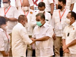 Gubernur Sumatera Utara (Sumut) Edy Rahmayadi memberikan motivasi kepada seluruh kader, anggota DPRD serta pengurus Partai Gerindra se-Sumut untuk berjuang dengan modal loyalitas kepada pimpinan sebagai jalan memperkuat organisasi.