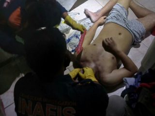 Dermansyah Sitompul ,33, nekat mengakhiri hidupnya dengan cara gantung diri di dalam rumahnya Jalan AR Hakim Kelurahan Tegal Sari III, Kecamatan Medan Area, Jumat (7/1/2022) pagi.