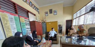 Wakil Ketua DPRD Medan, Ihwan Ritonga mendatangi SMPN 28 Medan, Jalan Karya Wisata, Kecamatan Medan Johor, Selasa pagi (11/1/2022).